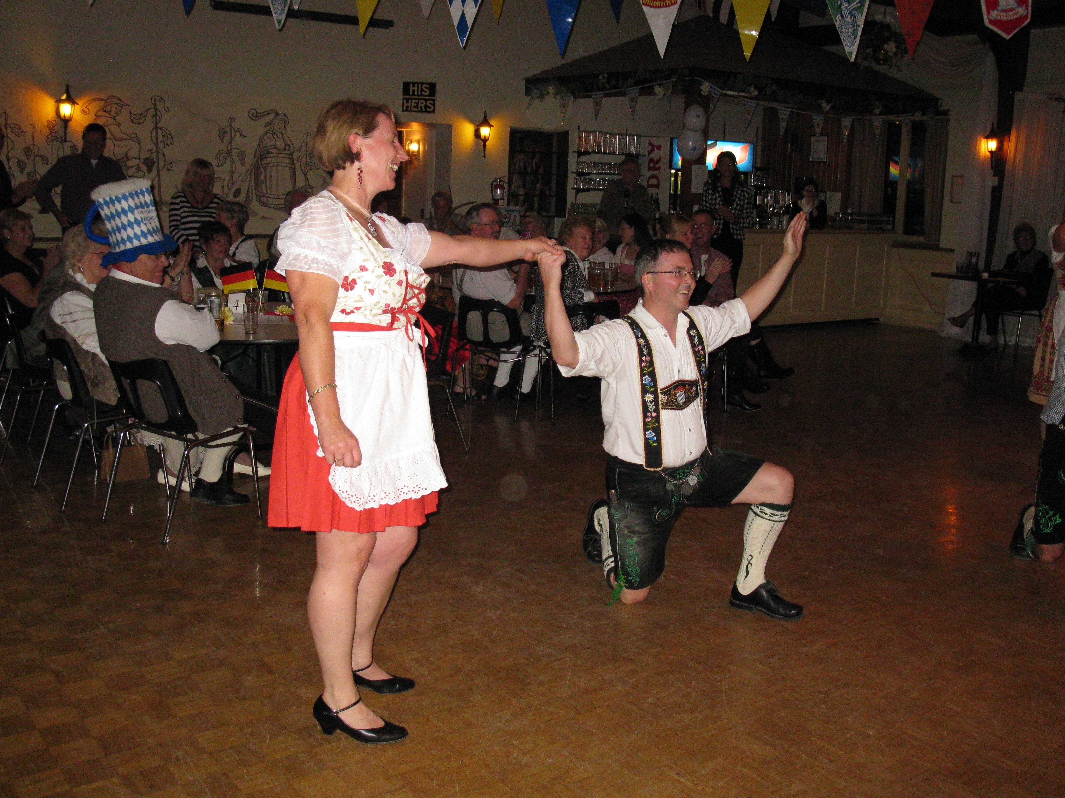 Narragonia Dancers Nightly